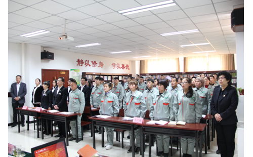 揚帆起航正當時、乘風破浪再出發(fā)