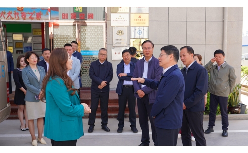 自治區(qū)人大督查團深入企業(yè)調(diào)研，政企共商優(yōu)化營商環(huán)境